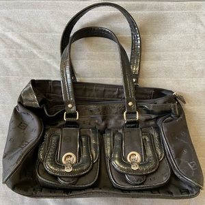 Fendi Look-Alike Shoulder/Handbag